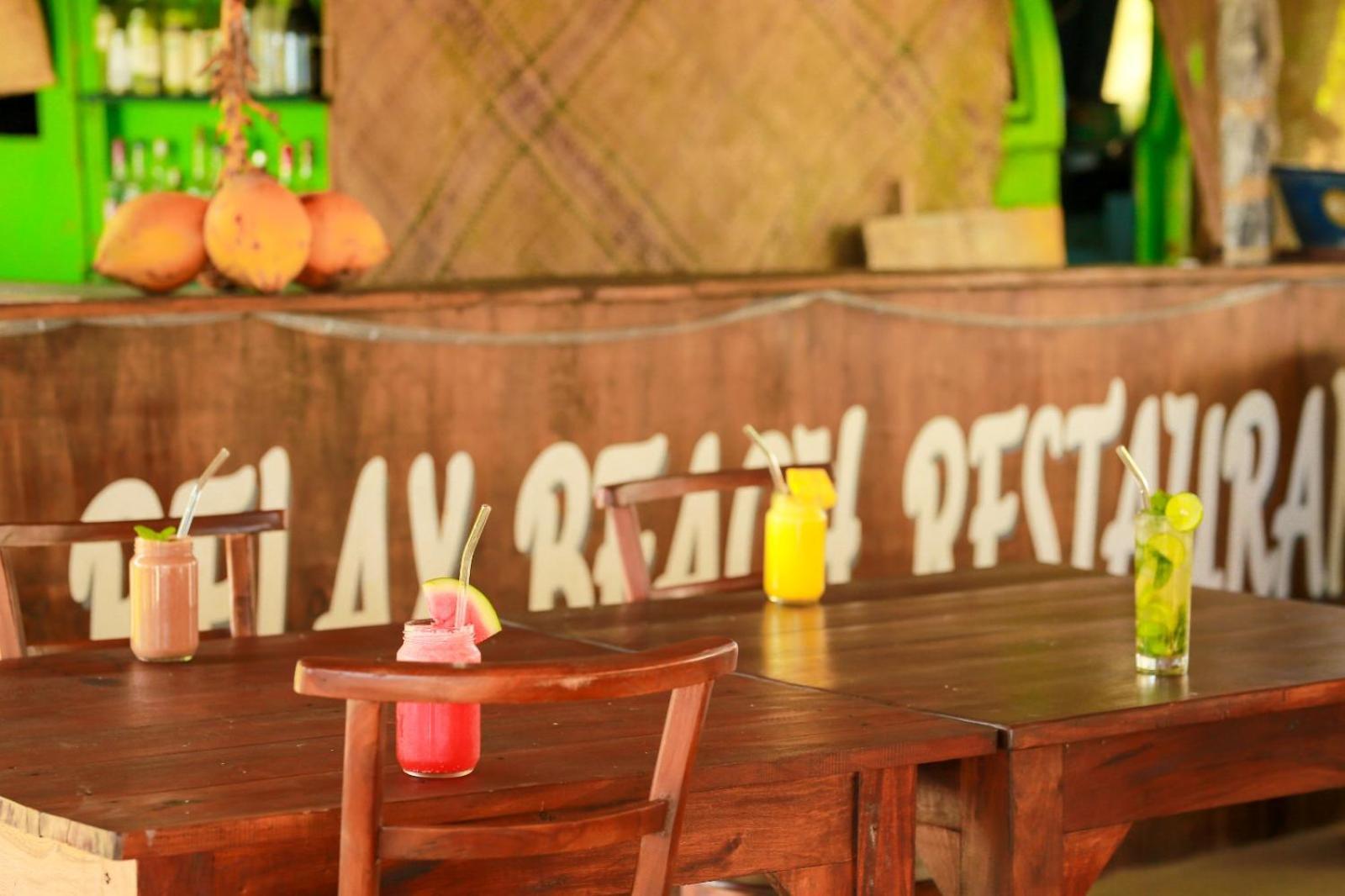 Relax Beach Resort Weligama Exterior photo
